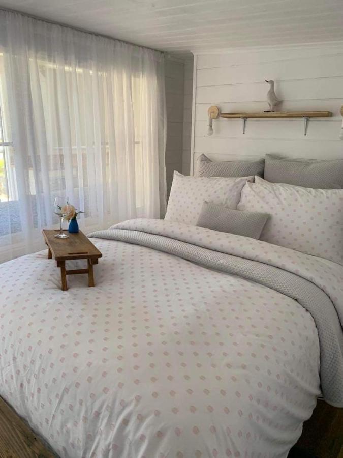 The Wandering Duck - Heritage Tiny House Strahan Exterior foto
